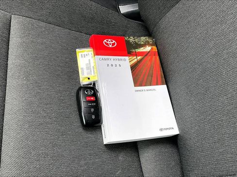 Certified 2025 Toyota Camry LE image 14