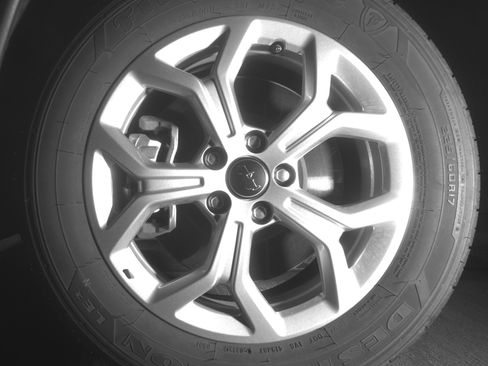 Used 2025 Jeep Compass Latitude image 12