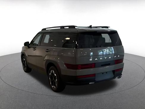 Used 2026 Hyundai Santa Fe SEL FWD image 11