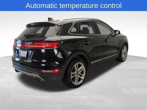 Used 2017 Lincoln MKC Reserve w/ Lincoln MKC Climate Package AWD/4WD image 11