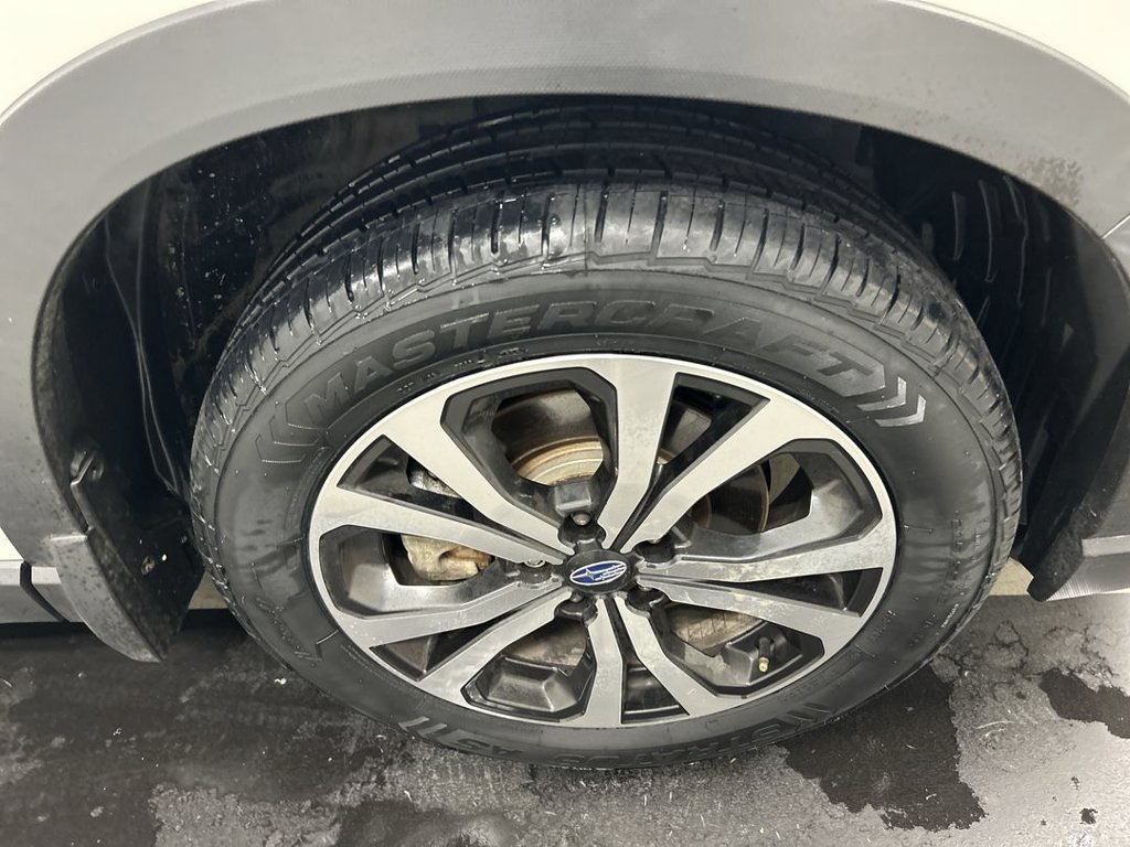 Used 2019 Subaru Forester Limited AWD/4WD image 8