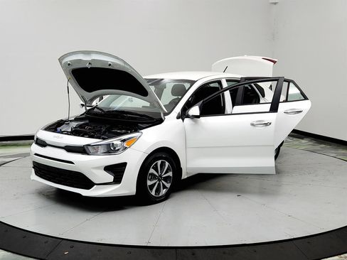 Used 2023 Kia Rio S w/ Technology Package FWD image 9