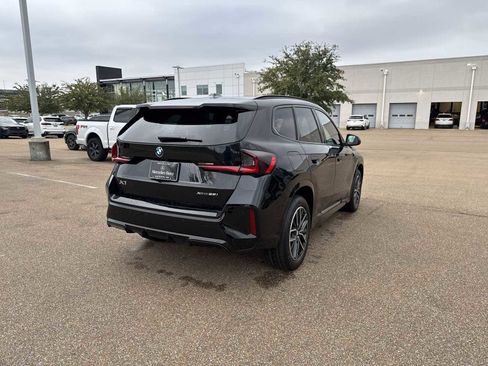 Used 2025 BMW X1 xDrive28i w/ M Sport Package image 6