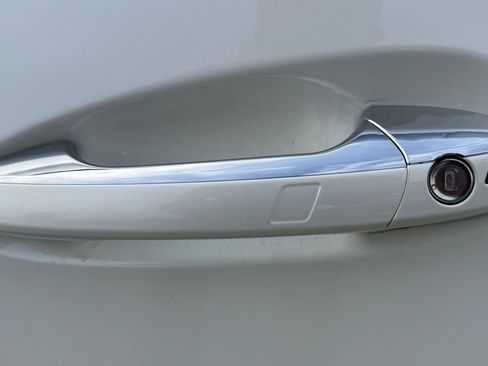 Used 2013 Mercedes-Benz E 350 Sedan image 12