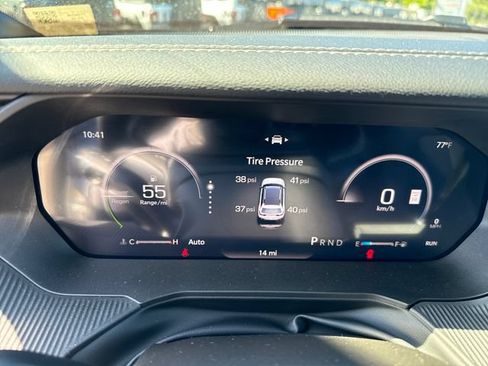 New 2026 Jeep Cherokee Overland w/ Advanced Pro Tech Group AWD/4WD image 19