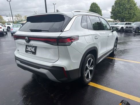 New 2025 Volkswagen Tiguan SE FWD image 5