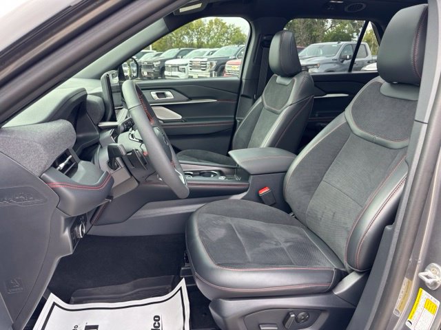 Used 2026 Ford Explorer ST w/ Sun And Sound Package AWD/4WD image 18