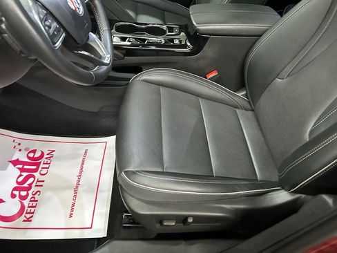 Certified 2022 Buick Envision Essence w/ Safety Package image 20