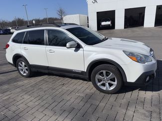 Used 2014 Subaru Outback 3.6R Limited w/ Moonroof Package video 2