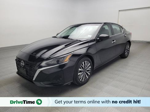 Used 2023 Nissan Altima 2.5 SV image 1