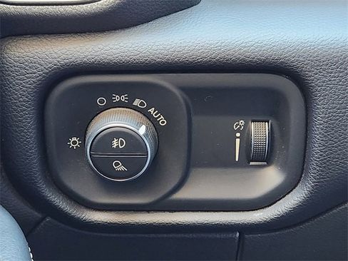 Certified 2024 RAM 2500 Big Horn image 21