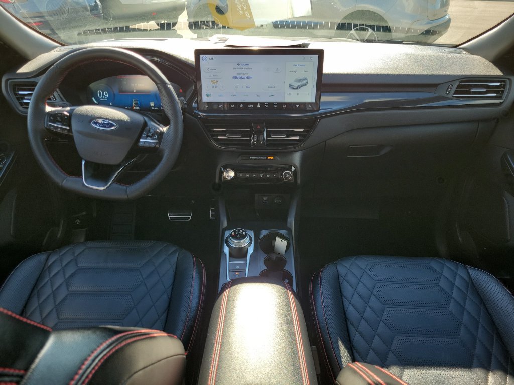 Certified 2023 Ford Escape ST-Line Elite w/ Premium Technology Package AWD/4WD image 13