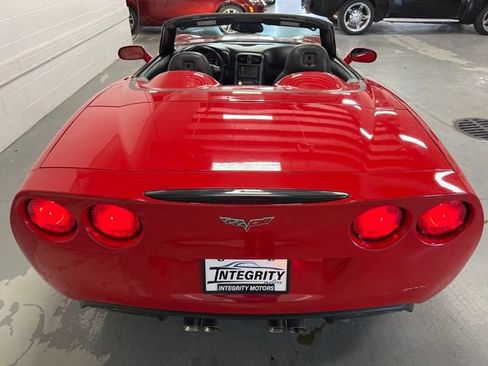 Used 2006 Chevrolet Corvette Convertible w/ Preferred Equipment Group RWD image 16
