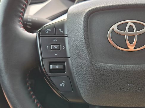 Used 2024 Toyota Prius Prime Premium w/ Advanced Technology Package FWD image 25