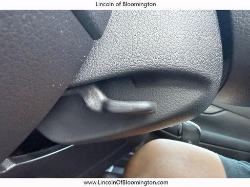 Used 2015 Nissan Rogue SL w/ SL Premium Package image 51