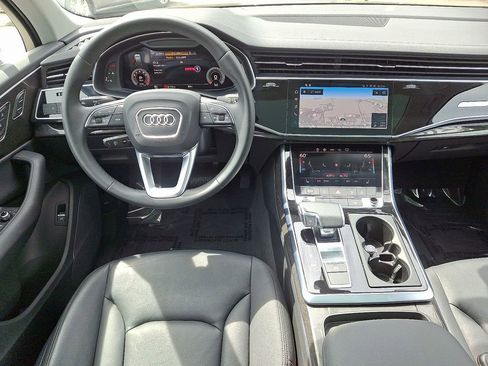 Used 2023 Audi Q7 2.0T Premium image 12