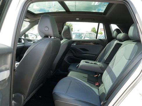 Certified 2026 Volkswagen Tiguan SE R-Line AWD/4WD image 16