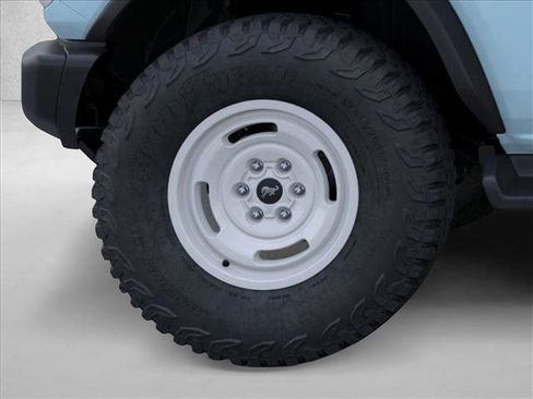 New 2025 Ford Bronco Heritage Edition image 19