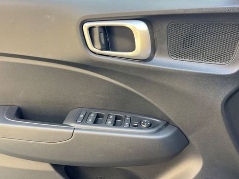 New 2026 Hyundai Venue SE image 11