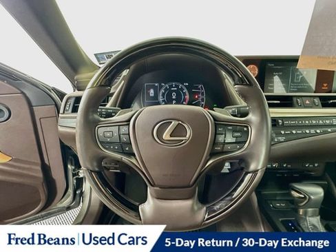 Used 2020 Lexus ES 350 w/ Premium Package FWD image 15