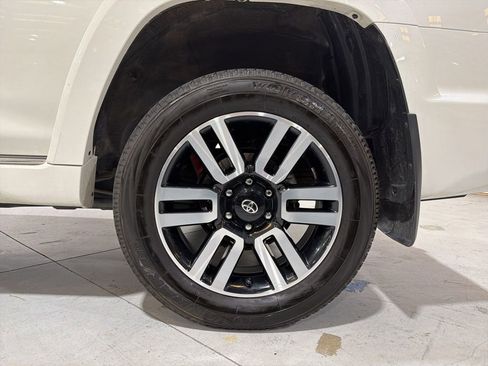 Used 2023 Toyota 4Runner Limited image 38