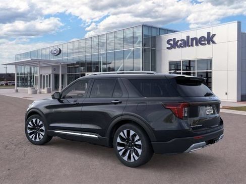 New 2026 Ford Explorer Platinum w/ LUX Leather Package AWD/4WD image 4