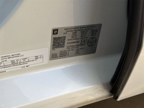 Used 2019 Cadillac Escalade Platinum image 6