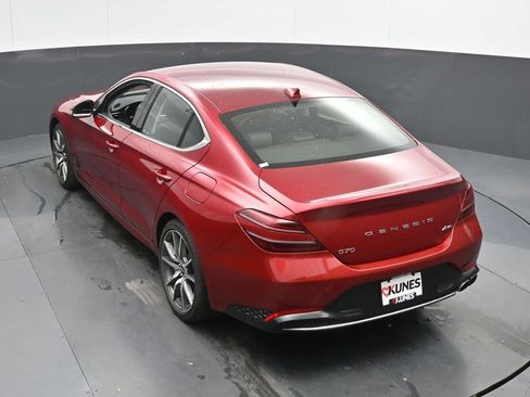 Used 2023 Genesis G70 2.0T image 44