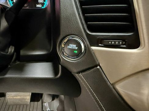 Used 2020 GMC Yukon Denali w/ Denali Ultimate Package image 18