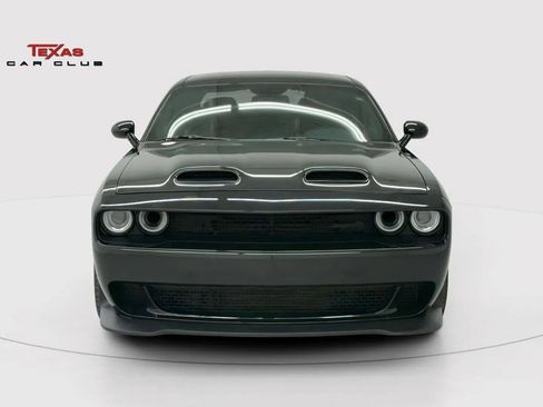 Used 2022 Dodge Challenger SRT Hellcat w/ Plus Package image 4