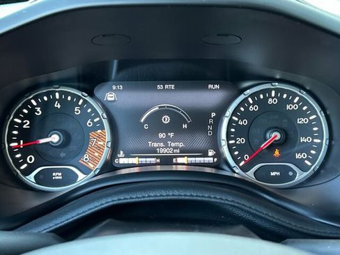 Used 2023 Jeep Renegade Altitude w/ Convenience Group I AWD/4WD image 30