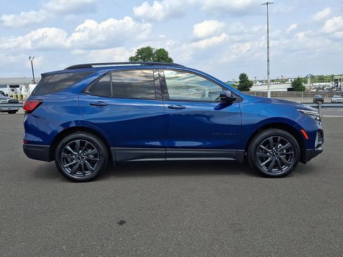 Used 2023 Chevrolet Equinox RS AWD/4WD image 7