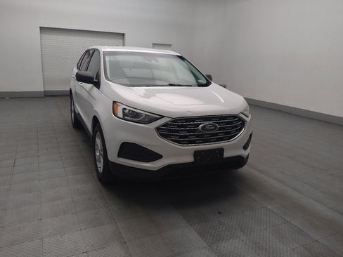 Used 2020 Ford Edge SE image 13