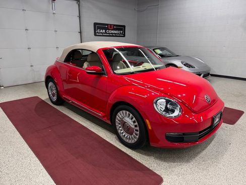 Used 2015 Volkswagen Beetle 1.8T FWD image 67