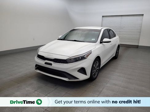 Used 2022 Kia Forte LXS FWD image 1