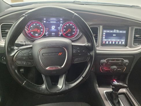 Used 2022 Dodge Charger SXT RWD image 22