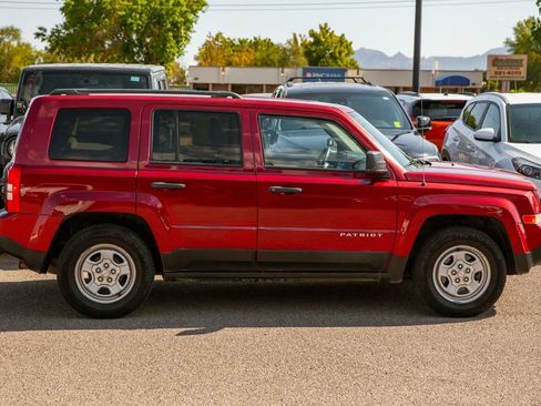 Used 2016 Jeep Patriot Sport FWD image 4