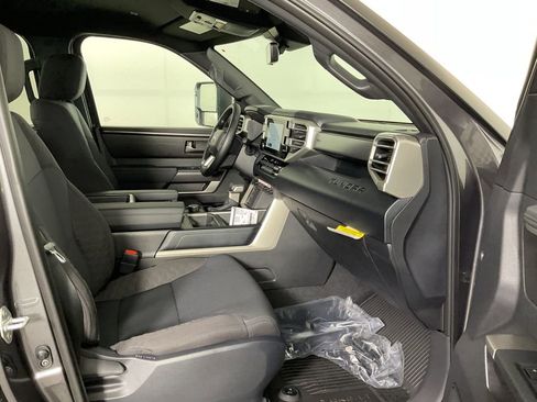 New 2026 Toyota Tundra SR5 AWD/4WD image 22
