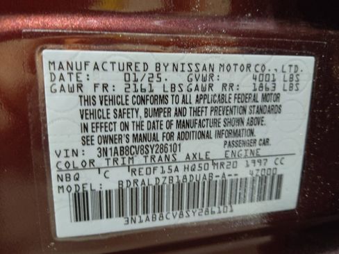 Used 2025 Nissan Sentra SV w/ SV Premium Package FWD image 33