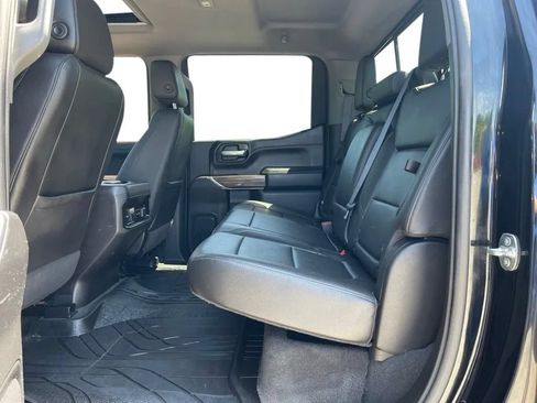 Used 2021 Chevrolet Silverado 1500 LT Trail Boss w/ Convenience Package II AWD/4WD image 15