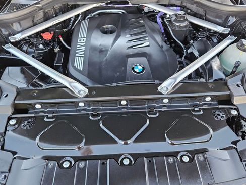 Used 2026 BMW X5 sDrive40i image 23