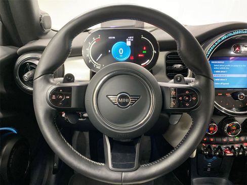 Certified 2023 MINI Cooper S image 15