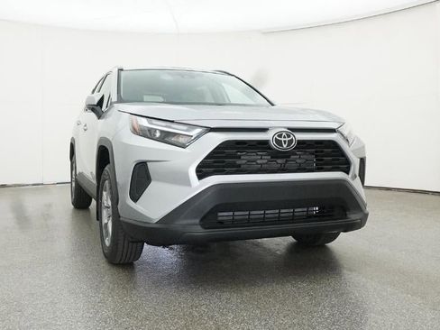 New 2025 Toyota RAV4 XLE w/ Convenience Package image 30