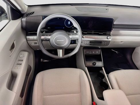 Used 2024 Hyundai Kona SE FWD image 21