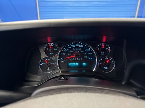 Used 2019 Chevrolet Express 3500 LS image 18