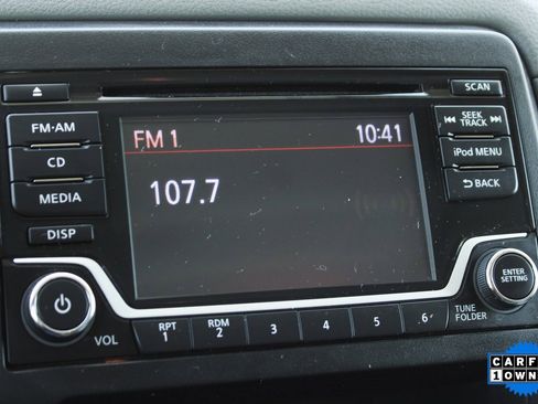 Used 2018 Nissan NV 2500 S image 24