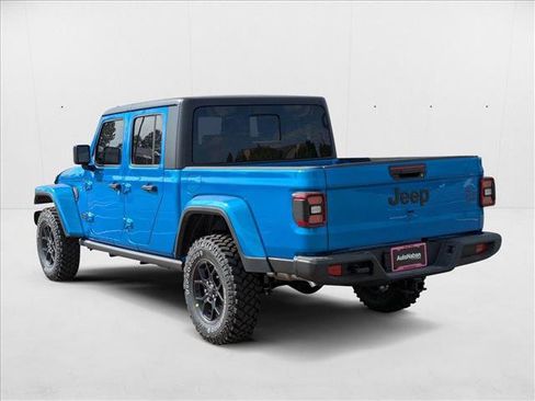 New 2025 Jeep Gladiator Willys image 9