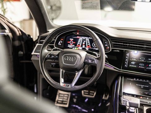 Used 2022 Audi RS Q8 w/ Carbon Optic Package AWD/4WD image 39