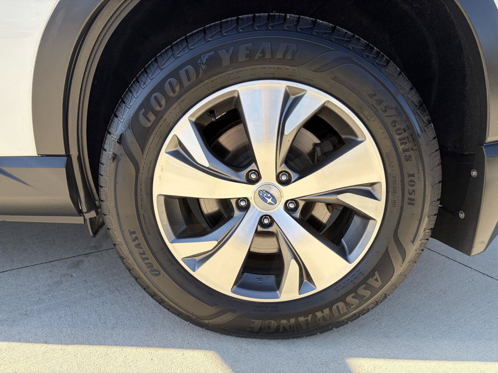 Used 2019 Subaru Ascent Premium AWD/4WD image 9