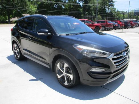 Used 2018 Hyundai Tucson Sport FWD image 29